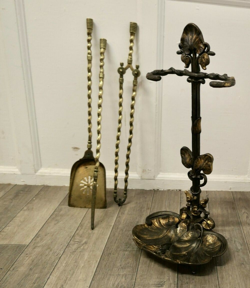 19th Century Fireside Companion Set, Fireside Tools With Frogs photo 570.0