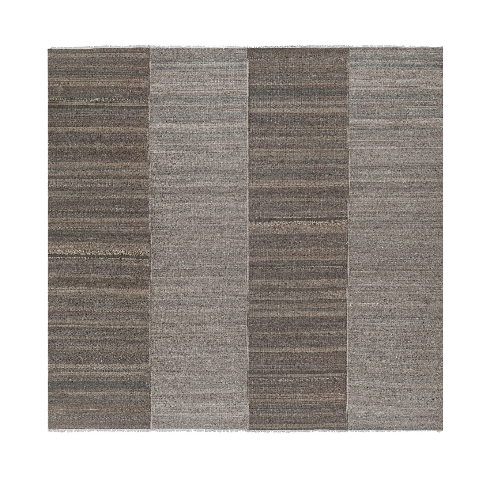 1960s Mid 20th Century Gray Anatolian Kilim Rug photo vinterior