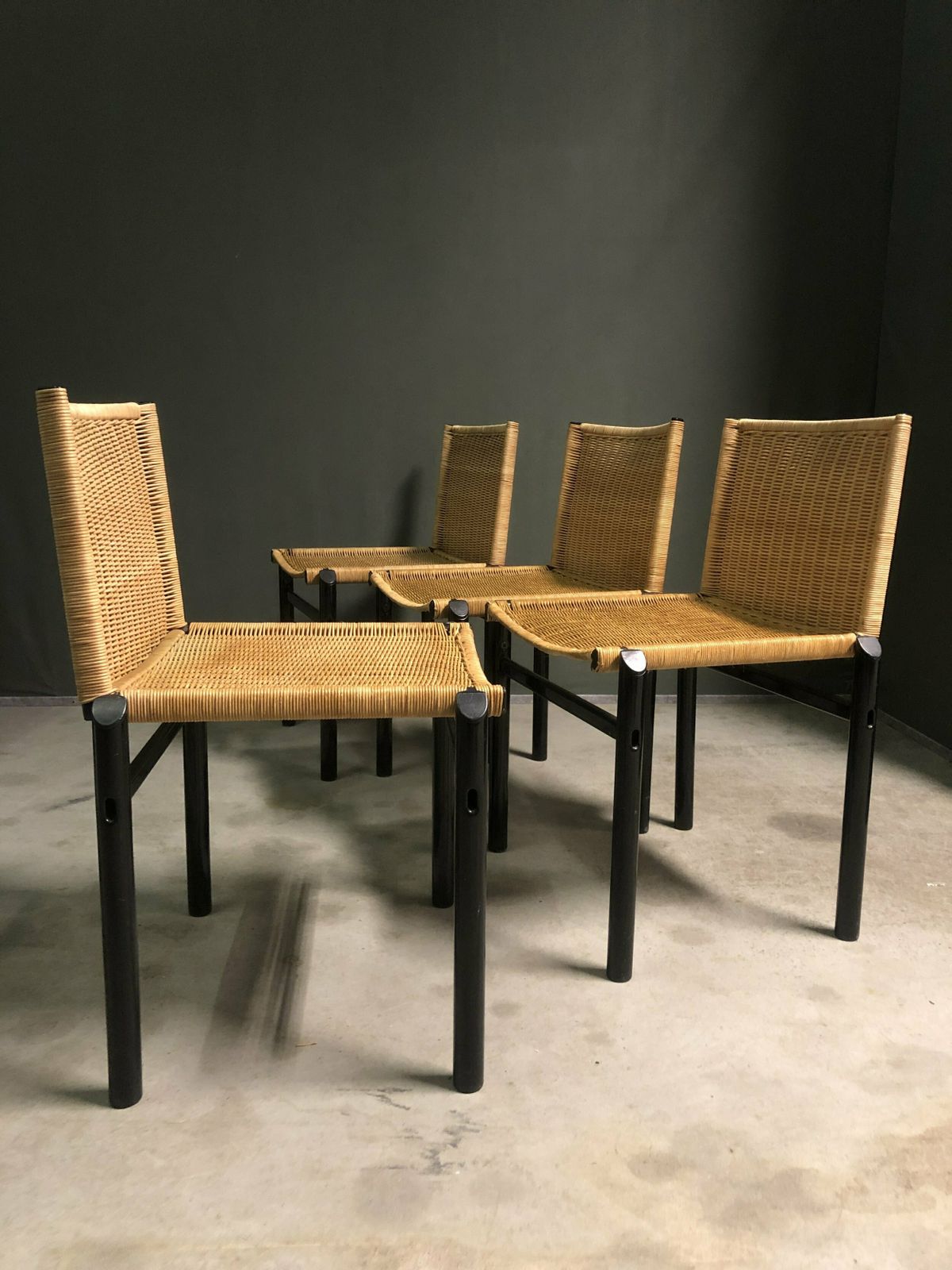 4 X Afra & Tobia Scarpa, Mastro Chairs For Molteni 1980. photo furniture