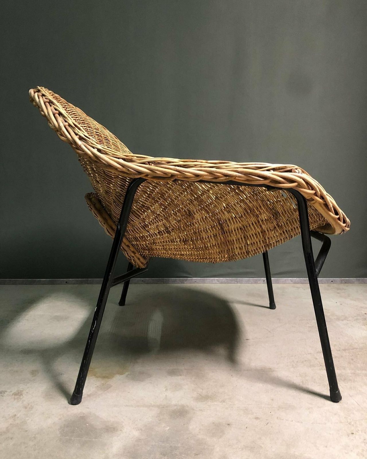 1960's Rattan Lounge Chair   Dutch. photo vinterior