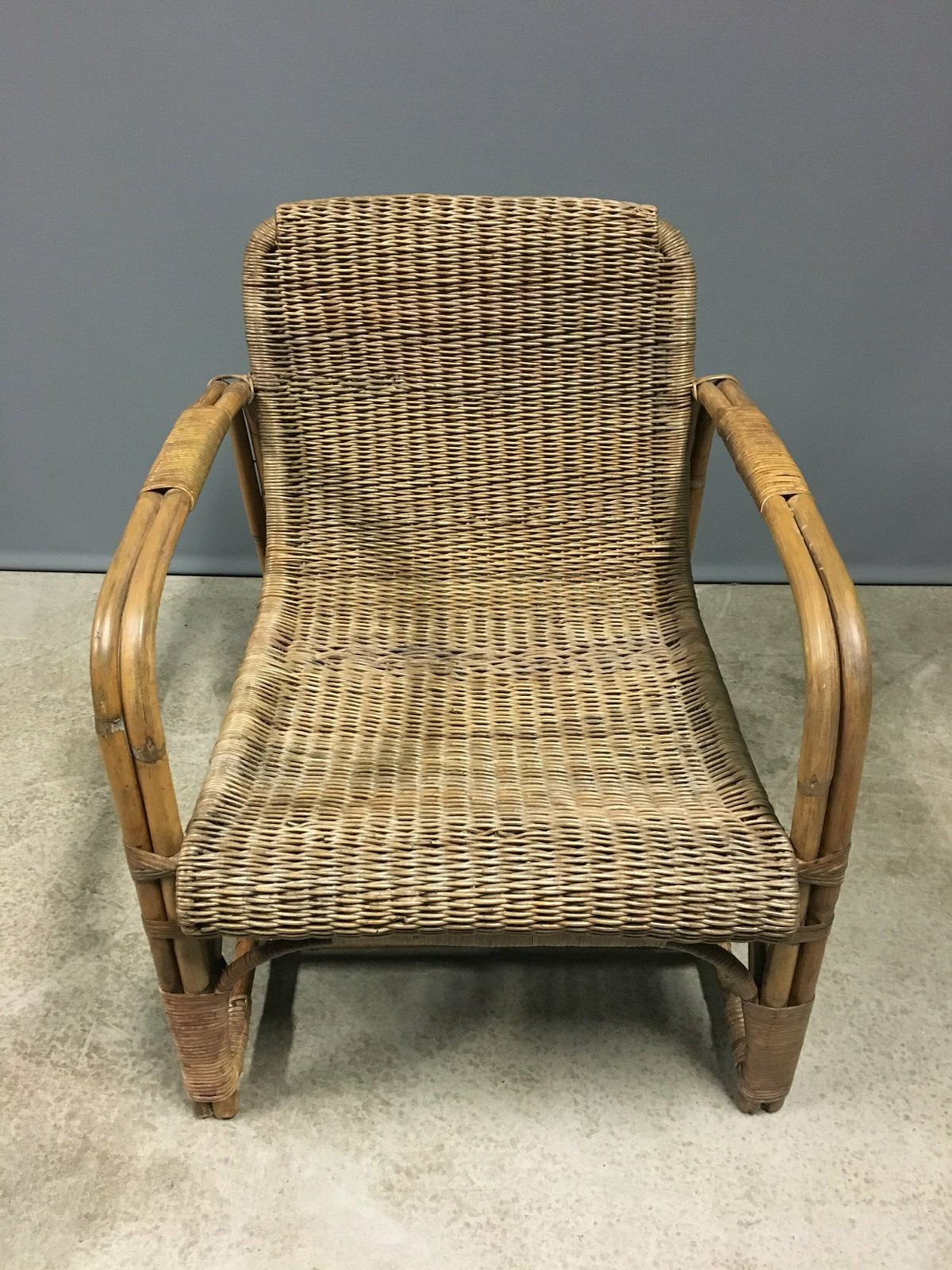 photo for sale Erich Dieckmann 1930s Bauhaus Lounge Chair