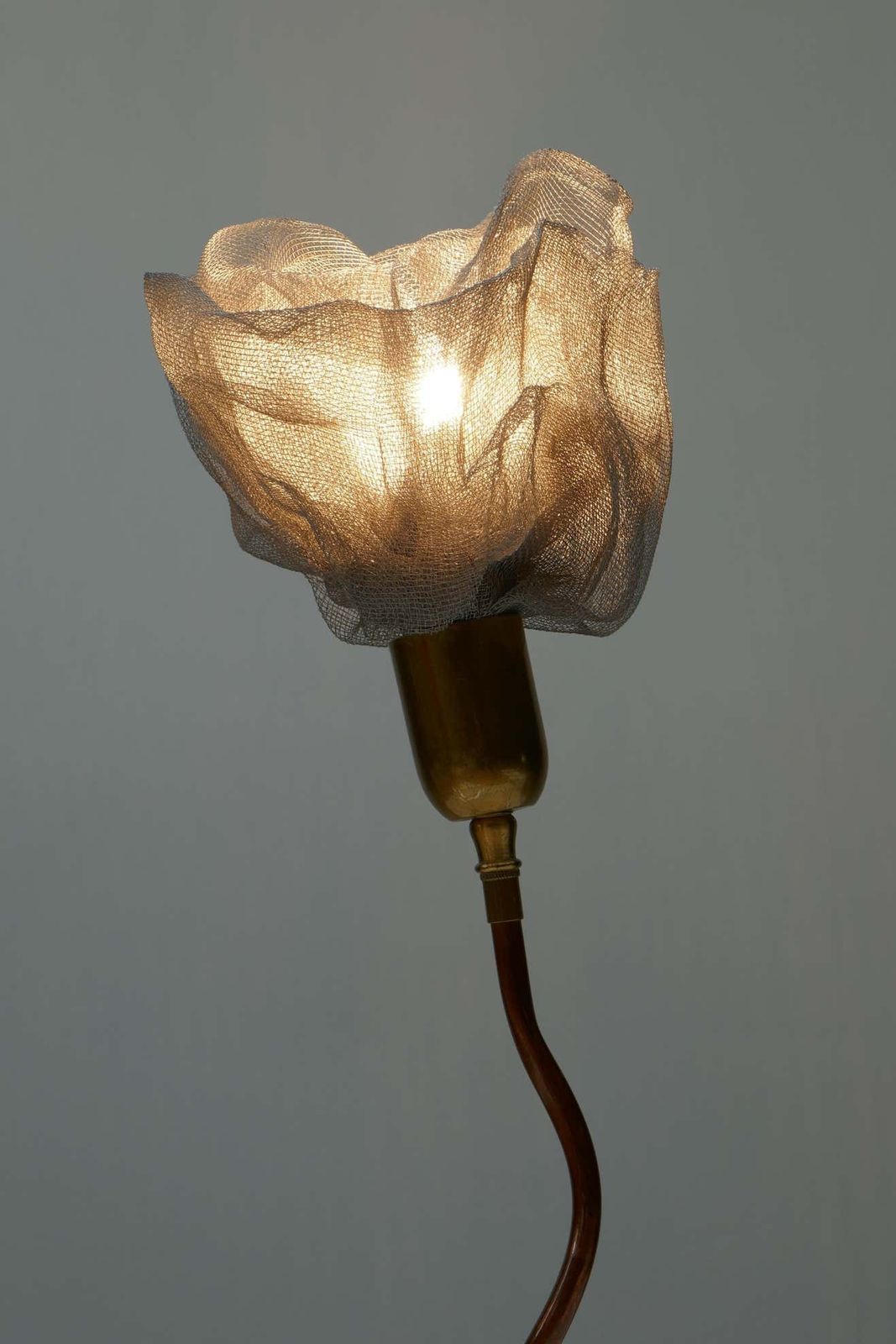 Metal Woven Mesh Flower Table Lamp With Brass & Copper Serpent Base, Italy 1970s photo buy