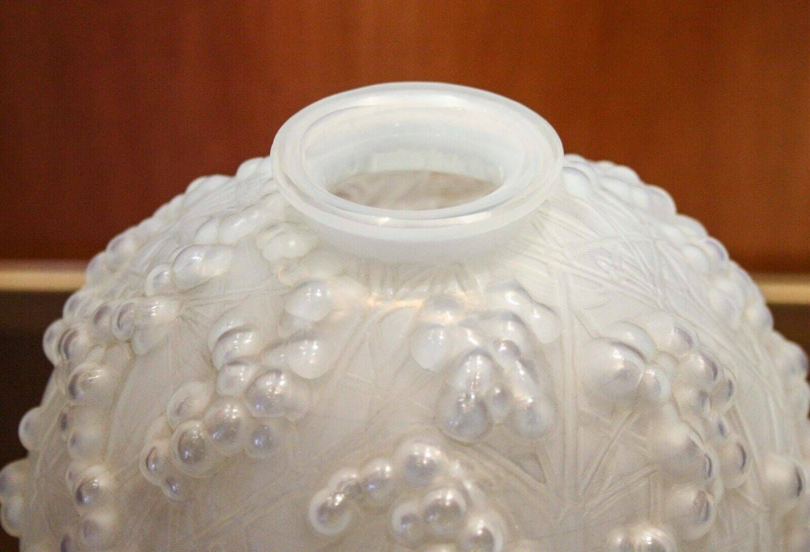 Renè Lalique France Vase Druide Glass White Vintage Glass Art Nouveau Liberty photo 3844.8
