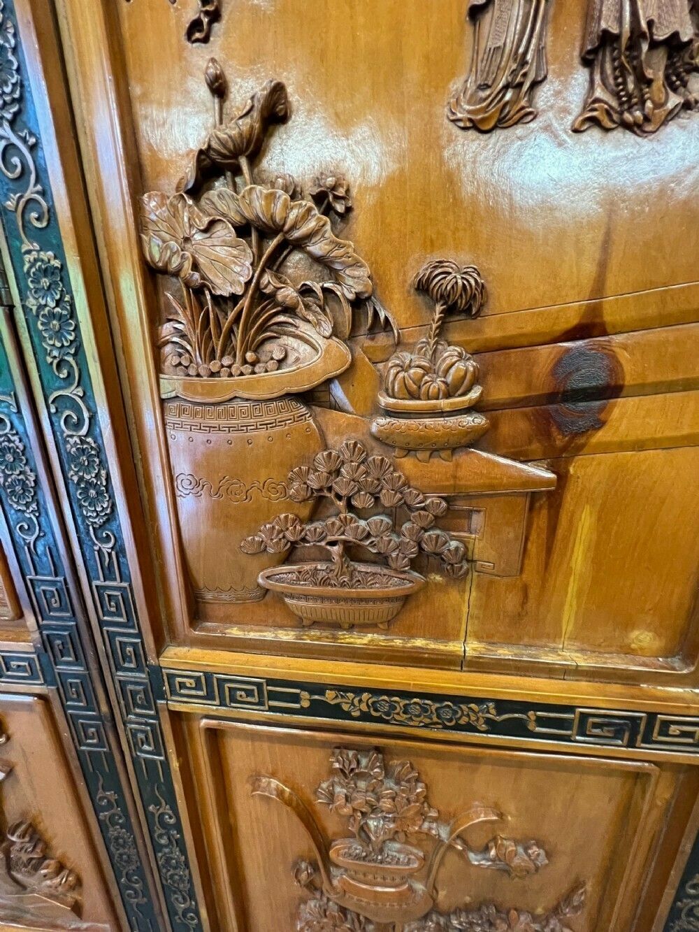 photo vintage Stunning Chinese 6 Fold Room Divider