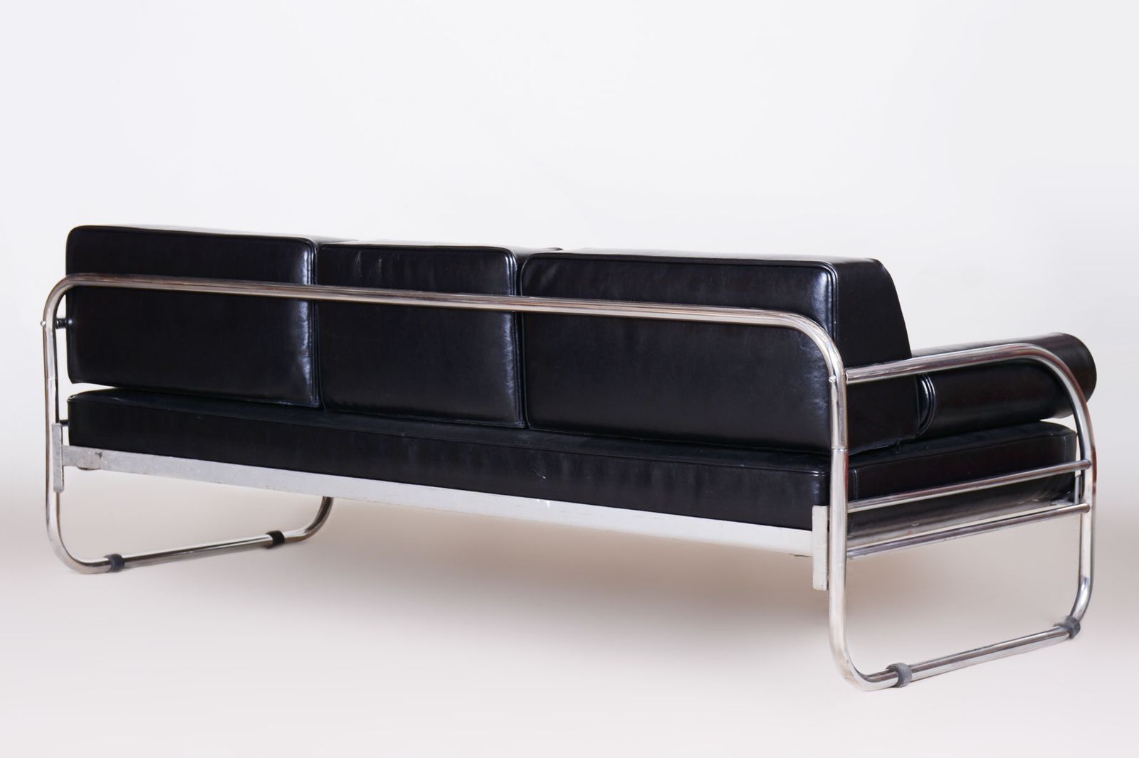 Restored Black Bauhaus Sofa, Robert Slezak, High Quality Leather, Chrome Plated Steel, 1930s photo buy