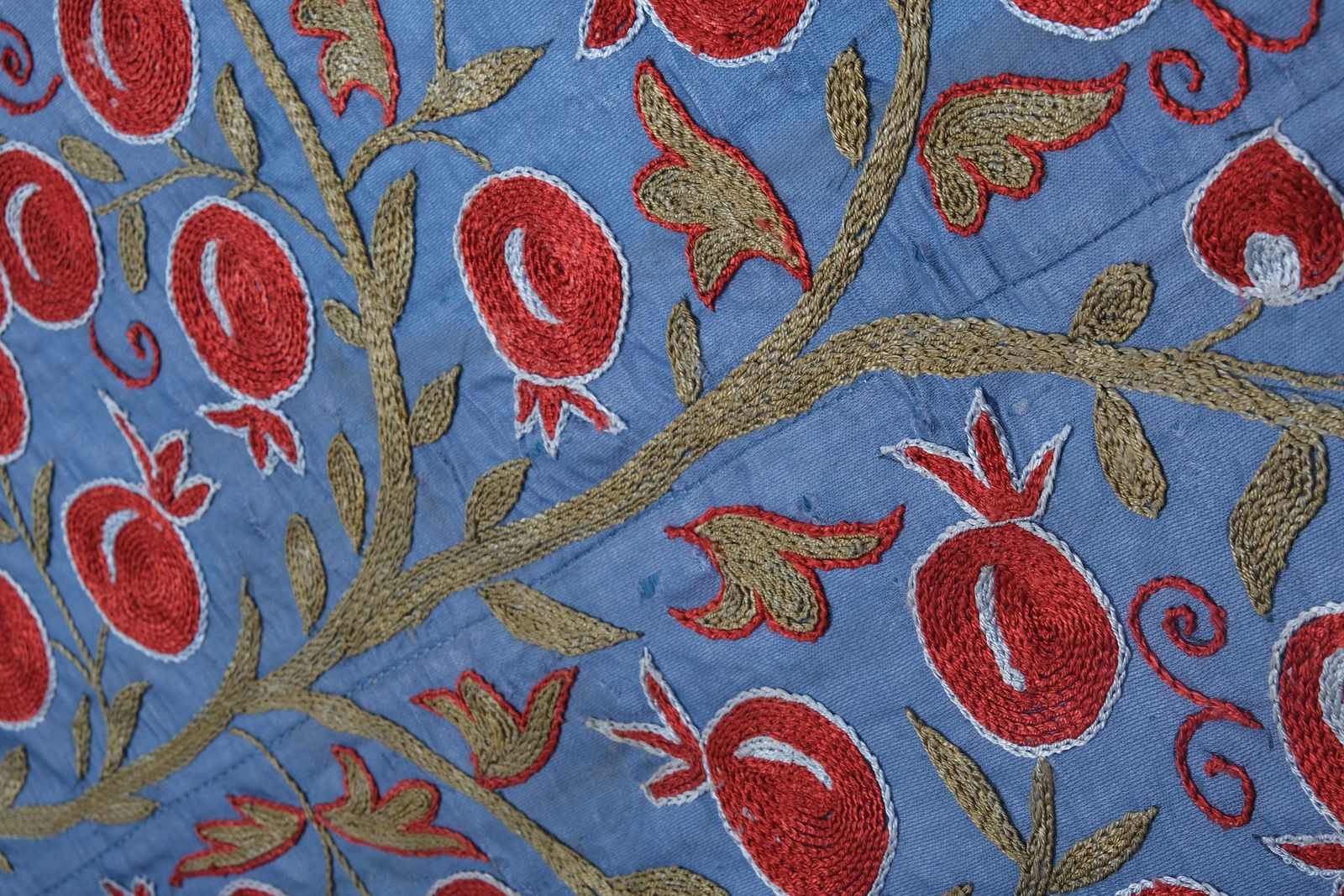 Silk Suzani Blue Table Runner With Pomegranate Design, Animal Pictorial Samarkand Wall Decor 3'6'' X 6'3'' photo buy