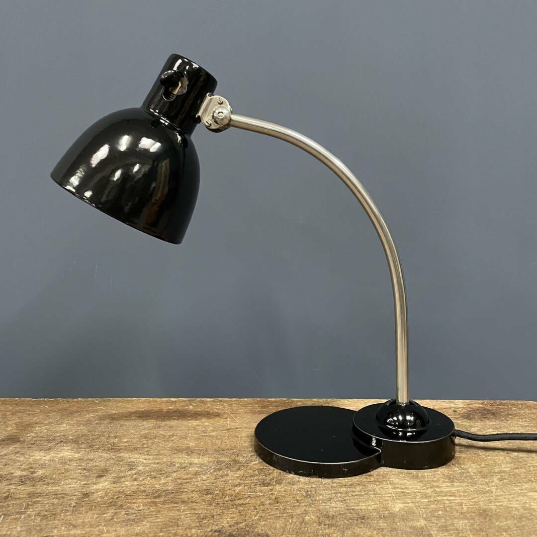 Zwarte Zirax Bureaulamp Met Emaille Kap photo Verlichting