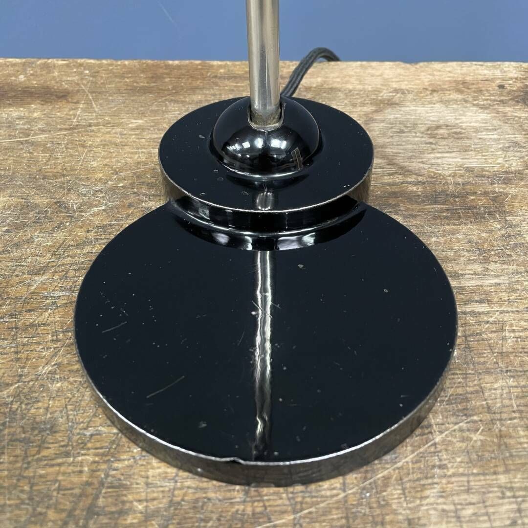 photo vintage Zwarte Zirax Bureaulamp Met Emaille Kap