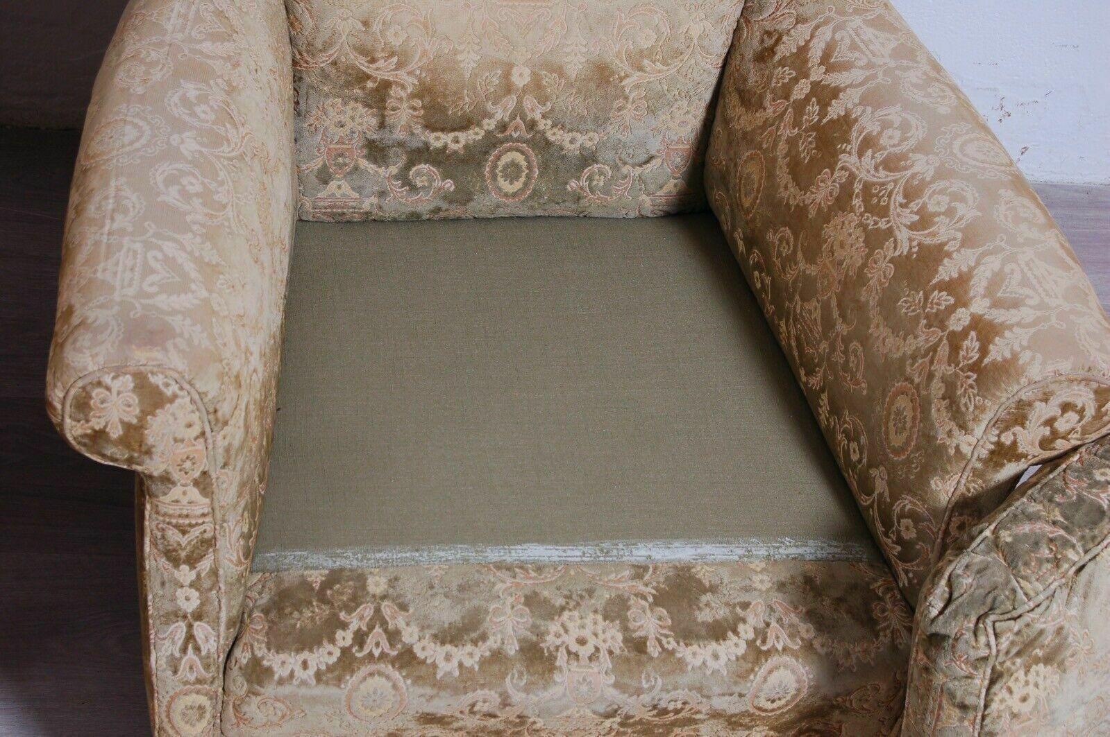 Furniture Pair Of 1950s Design Armchairs With Wooden Feet And Brass Tips In Damask Fabric photo