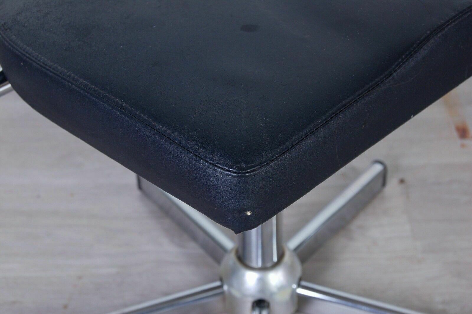Furniture Chairs With Armrests Maletti Armchairs Design 90s Steel Leather Wood photo