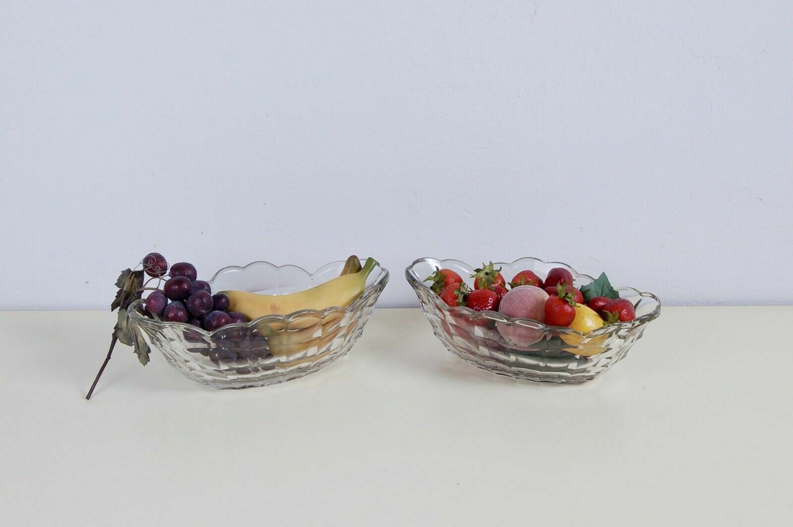 Old Bowls From The 1930s, Pair Of Oval Centrepieces, Often Faceted Glass