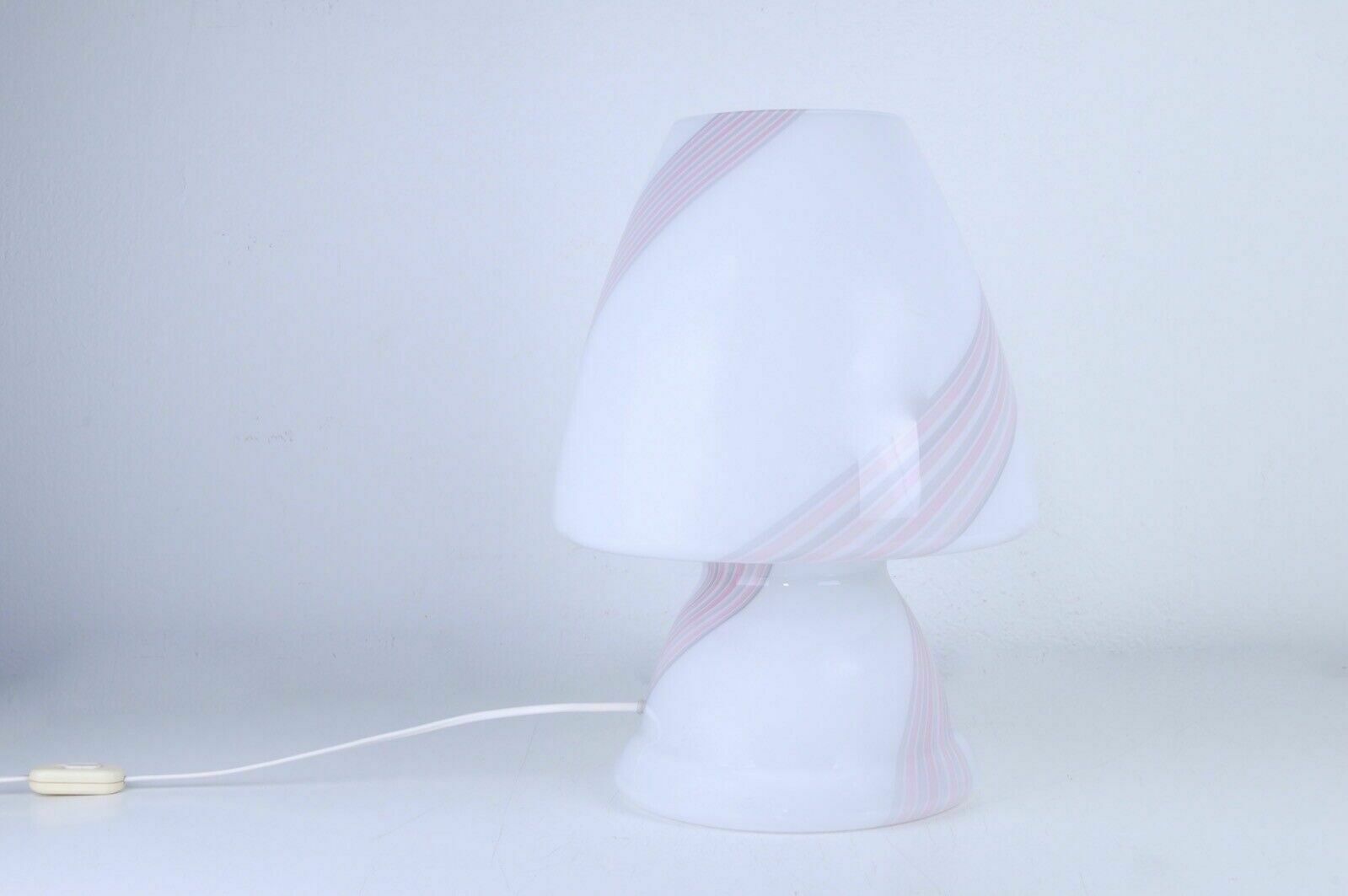 Maestri Muranesi Table Lamp, Design From The 70s And 80s, With A Mushroom In White And Pink Murano Glass photo furniture
