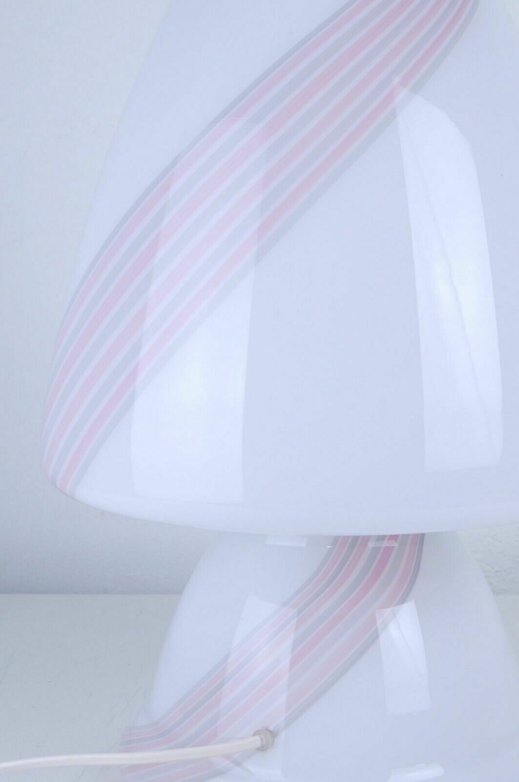 Maestri Muranesi Table Lamp, Design From The 70s And 80s, With A Mushroom In White And Pink Murano Glass photo vinterior