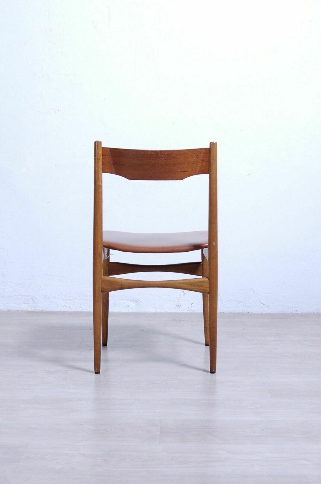 Design Armchair From The 50s And 60s, Comfortable Seat In Vintage Brown Leather photo 84.0