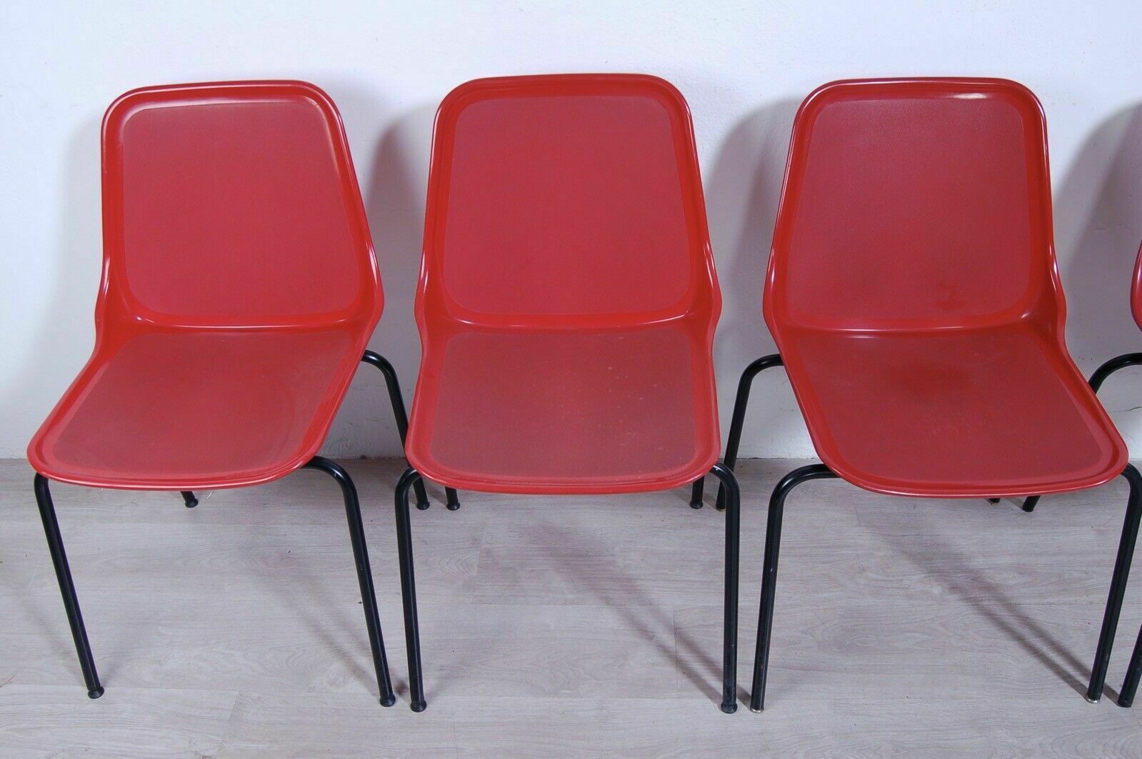 Set Of Six Chairs Mim Roma Vintage Design Chair From The 60s In Iron With Red Plastic photo Furniture