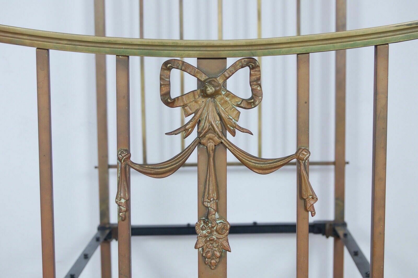 Antique Single Bed Structure In Brass From The Late 1800s And Early 1900s. Old Headboard photo 357.0