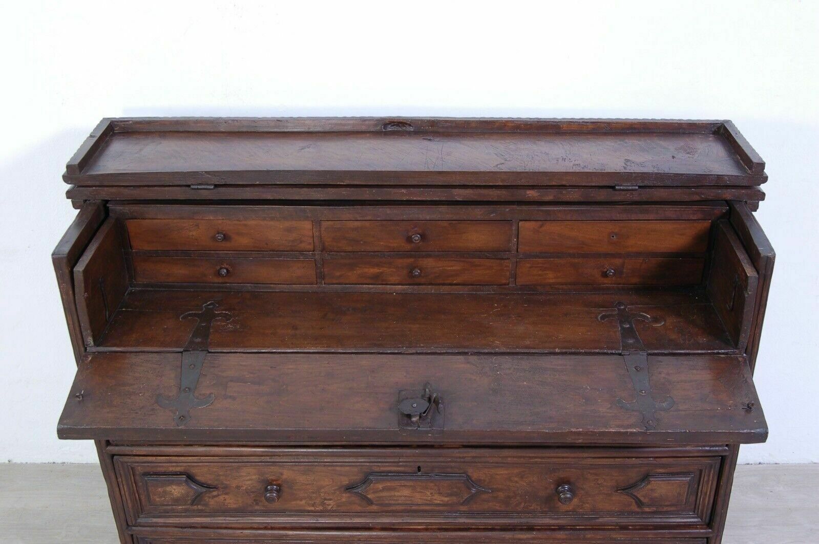 Antique Chest Of Drawers From The End Of The 18th Century, Old Lombard Chest Of Drawers With Walnut Flap photo vinterior