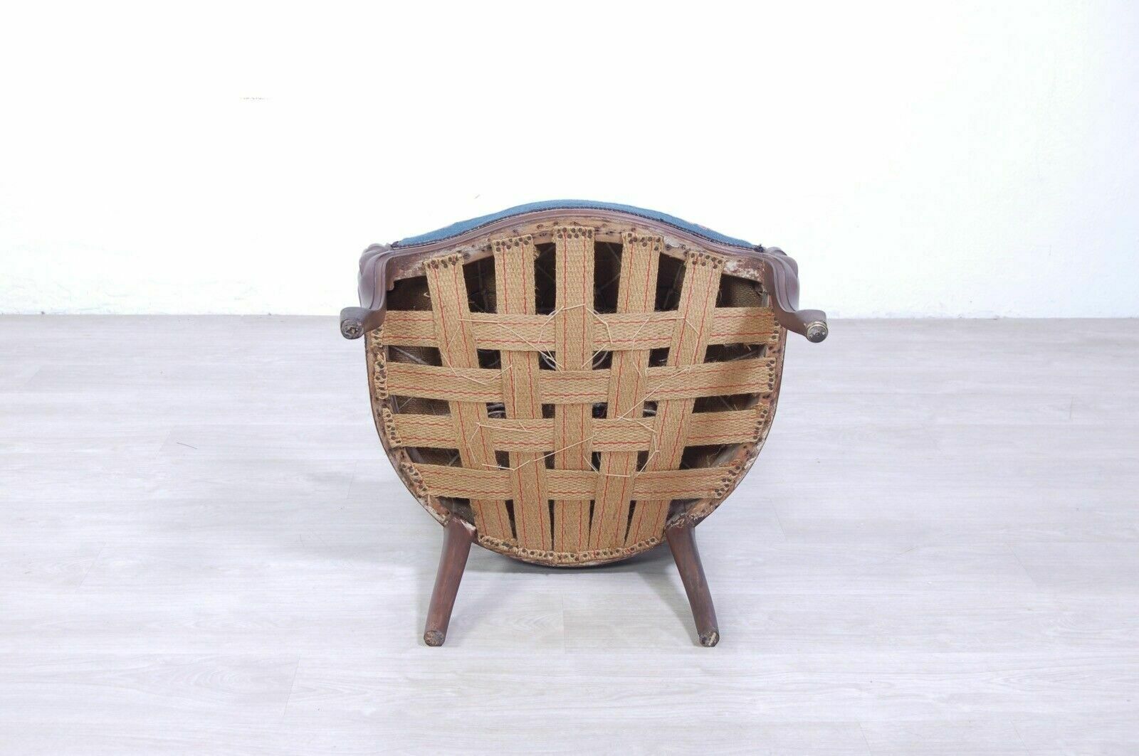 189.0 Chair With Armrests Antique Armchair In Carved Wood With Floral Fabric photo