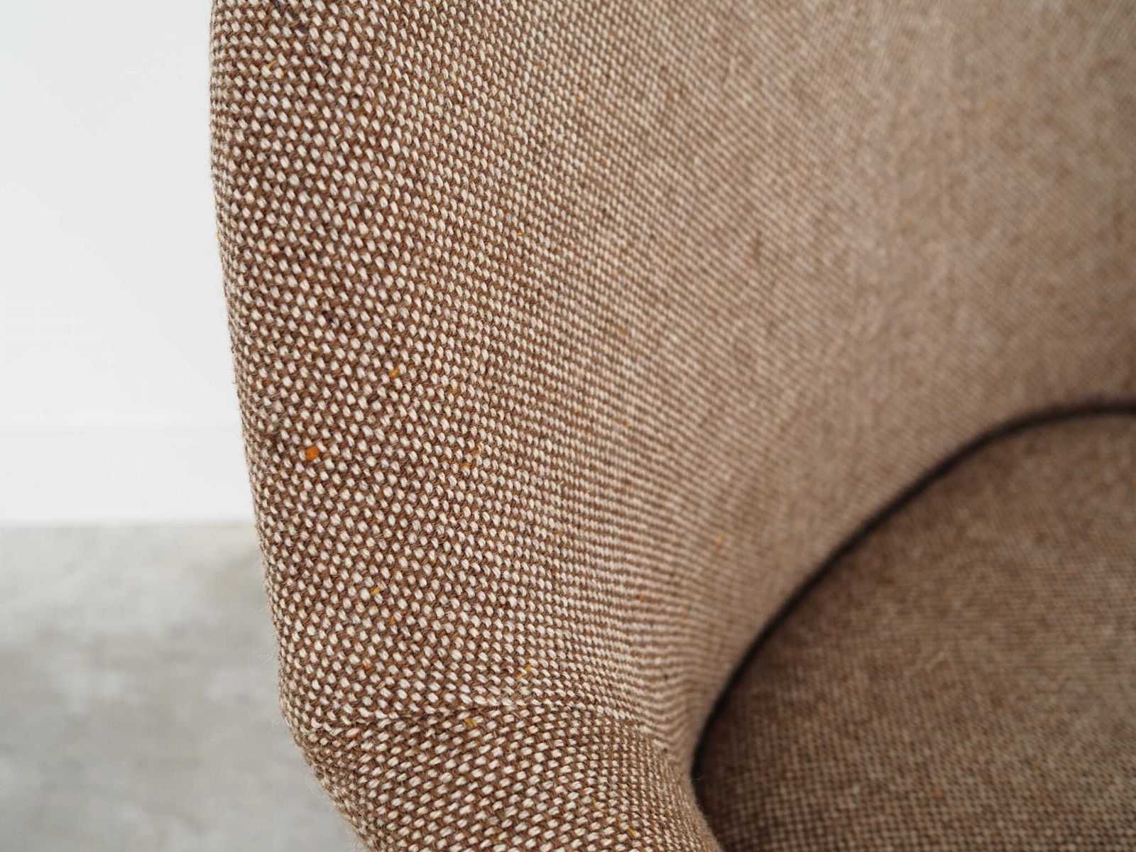 649.0 Brown Armchair, Danish Design, 1970s, Production: Denmark photo