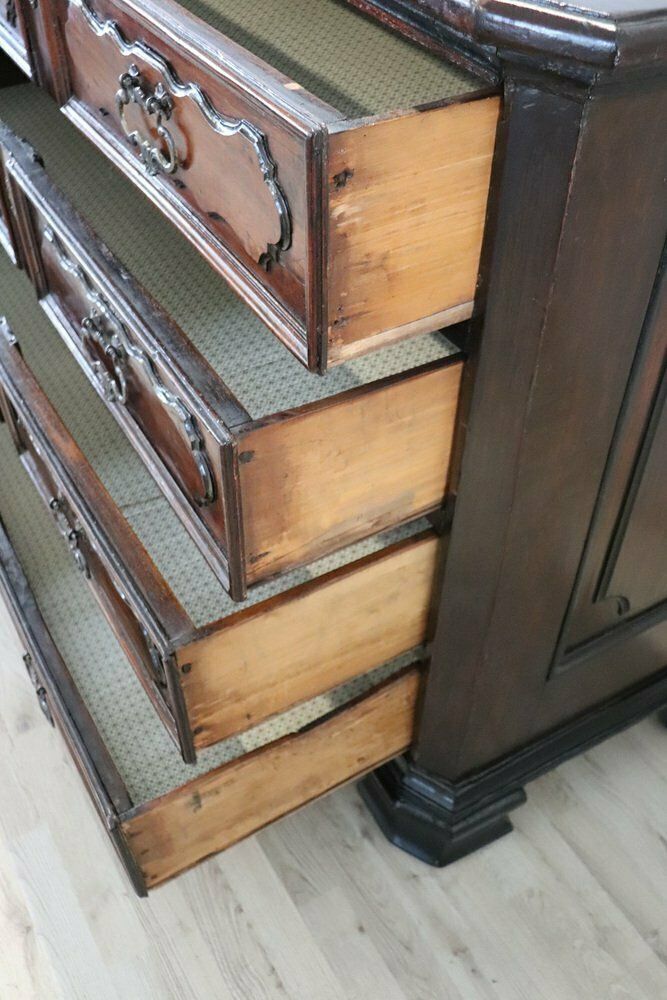 Antique Chest Of Drawers In Walnut 17th Century photo buy