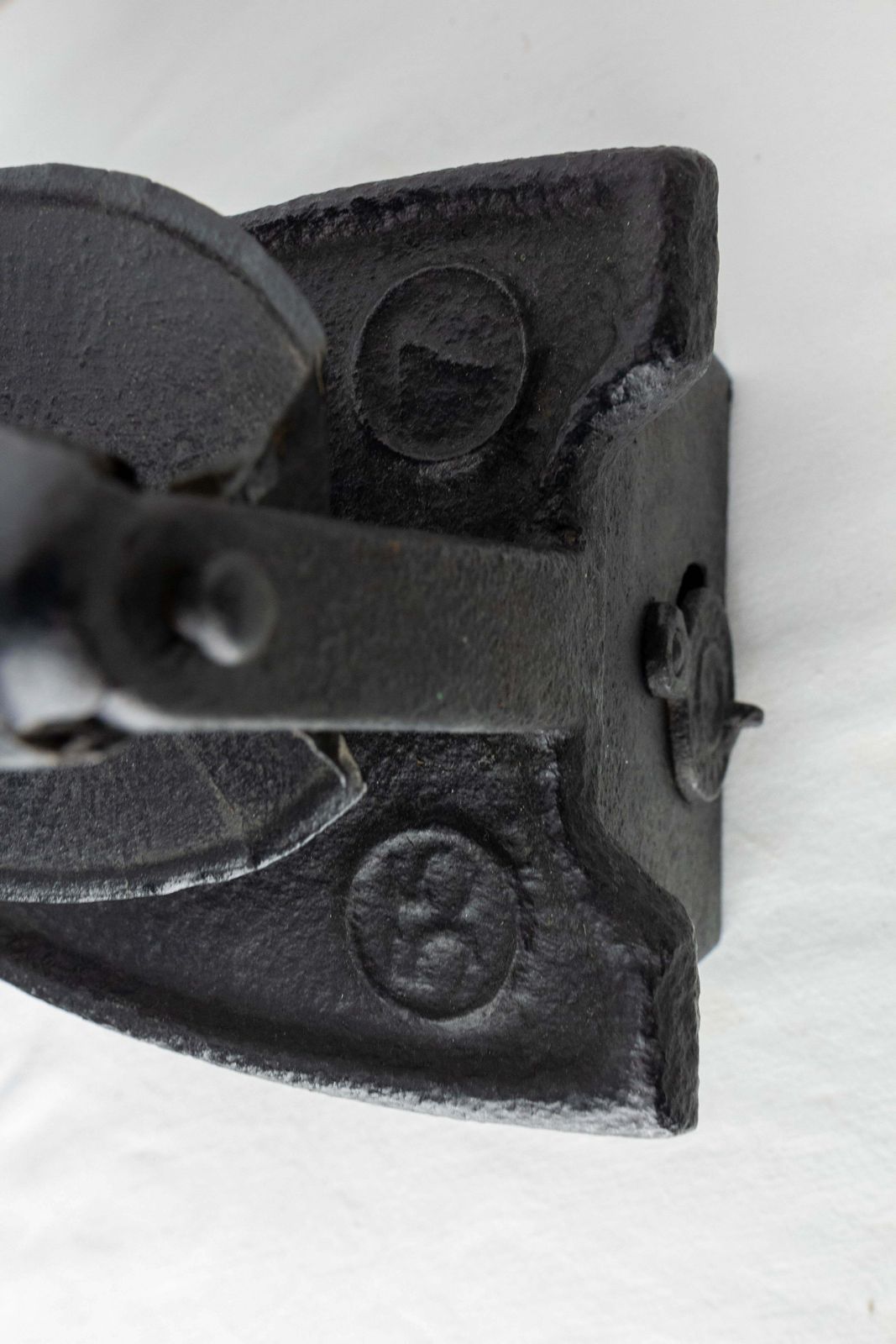 photo furniture Antique Braise Cast Iron Flat Press Laundry Trivet, France, 19th Century