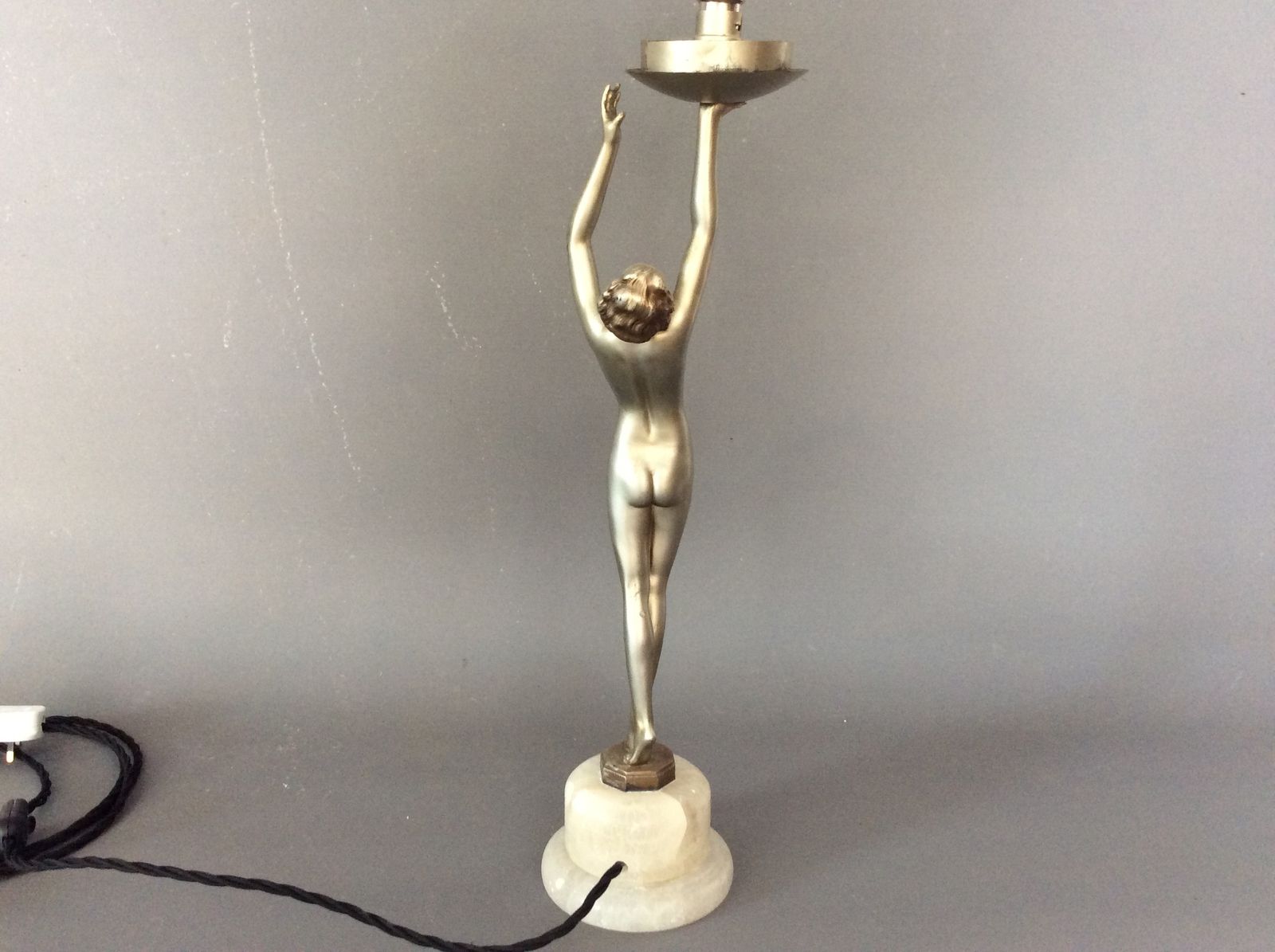 photo furniture Art Deco Lady Lamp C1925