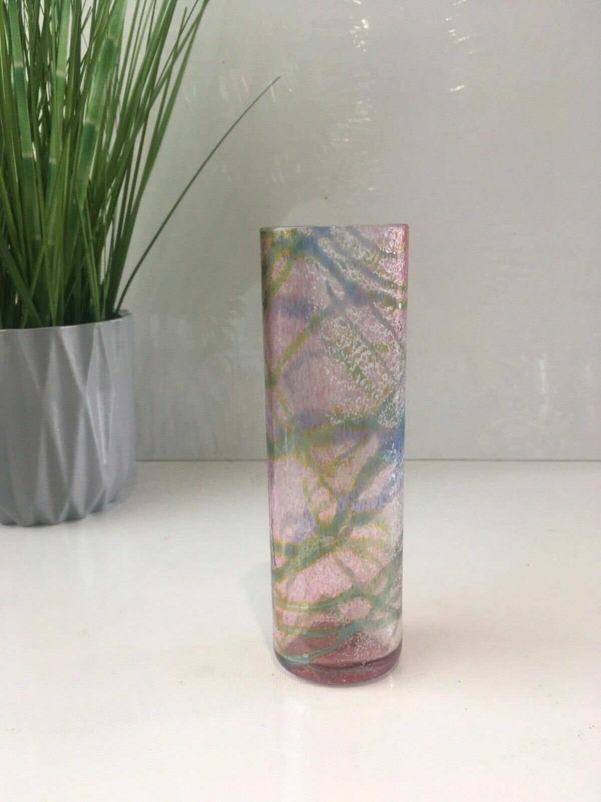 photo vintage Beautiful Okra Coral Speckled Abstract Web Studio Glass Bud Vase Richard Golding