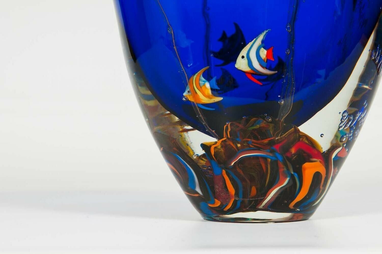 Massive Italian Vase Aquarium With Fishes In Blown Murano Glass 1980s photo Home Decor