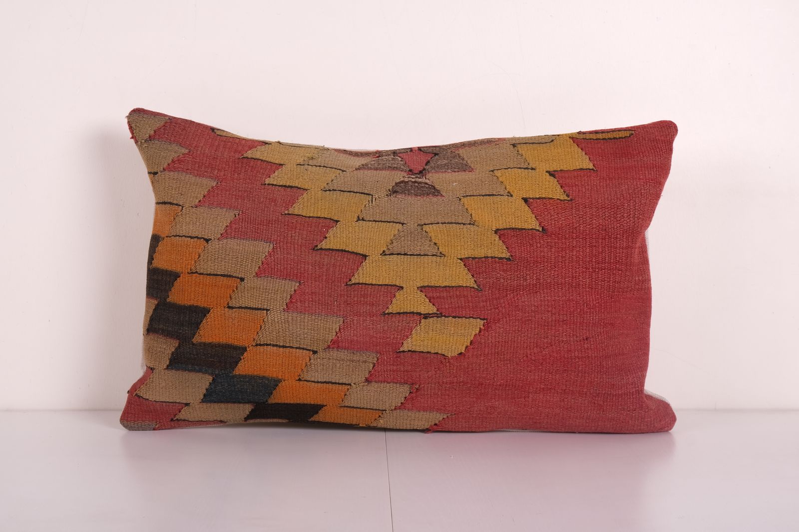 Turkish Geometrical Kilim Lumbar Pillow Cover, Handwoven Kilim Lumbar, Ethnic Pillow, Bohemian Carpet Pillow, Boho Pillow 16'' X 24''
