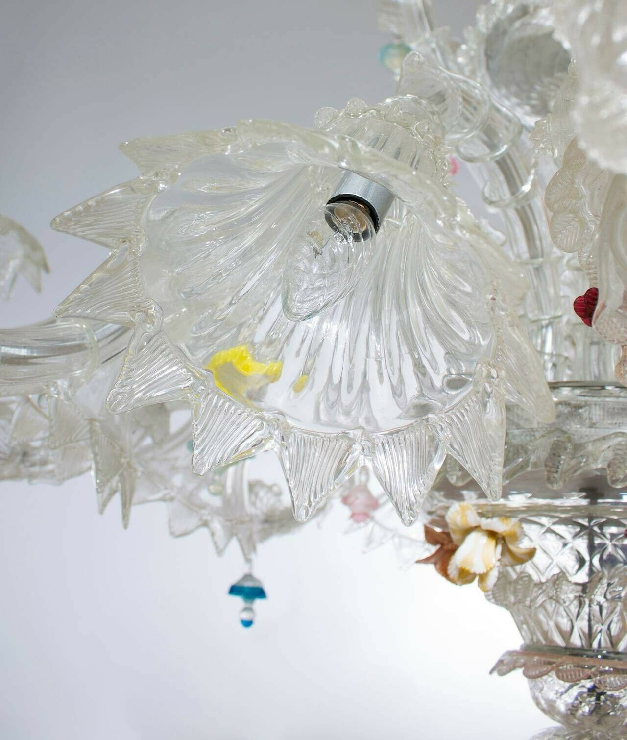 Italian Venetian Ca'rezzonico Chandelier In Blown Murano Glass 1950s photo vintage