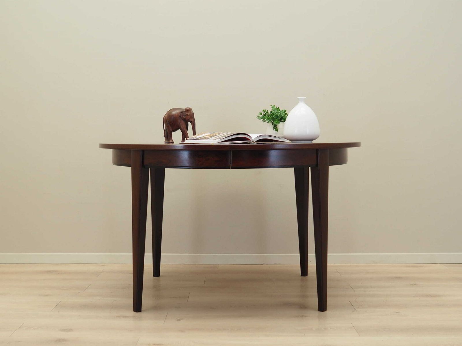 Round Vintage Table, Danish Design, 1970s, Manufacturer: Omann Jun photo furniture