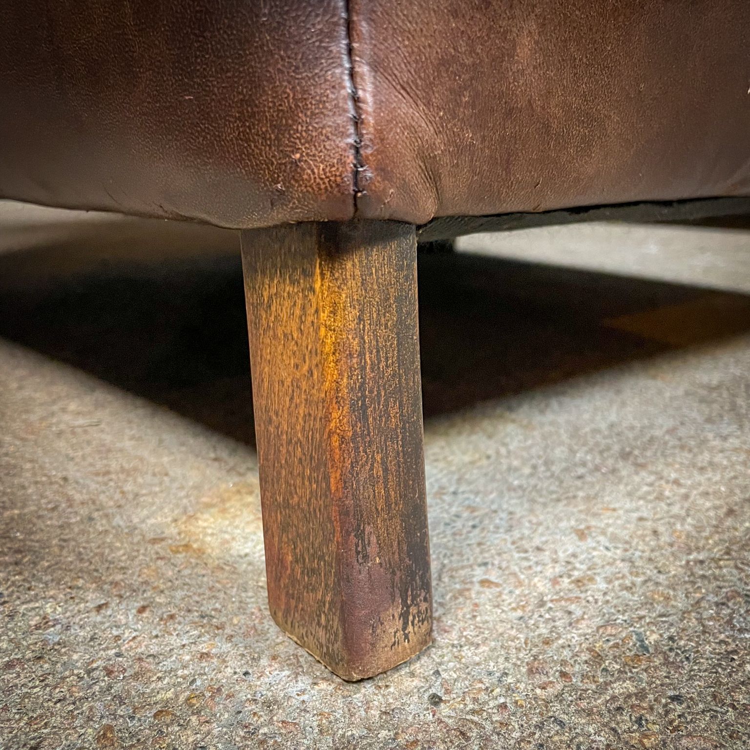 photo buy Vintage Bruinleren Fauteuils – Set Van 2 Stuks