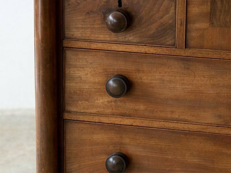 Victorian Flamed Mahogany Chest Of Drawers, 1800s photo Furniture