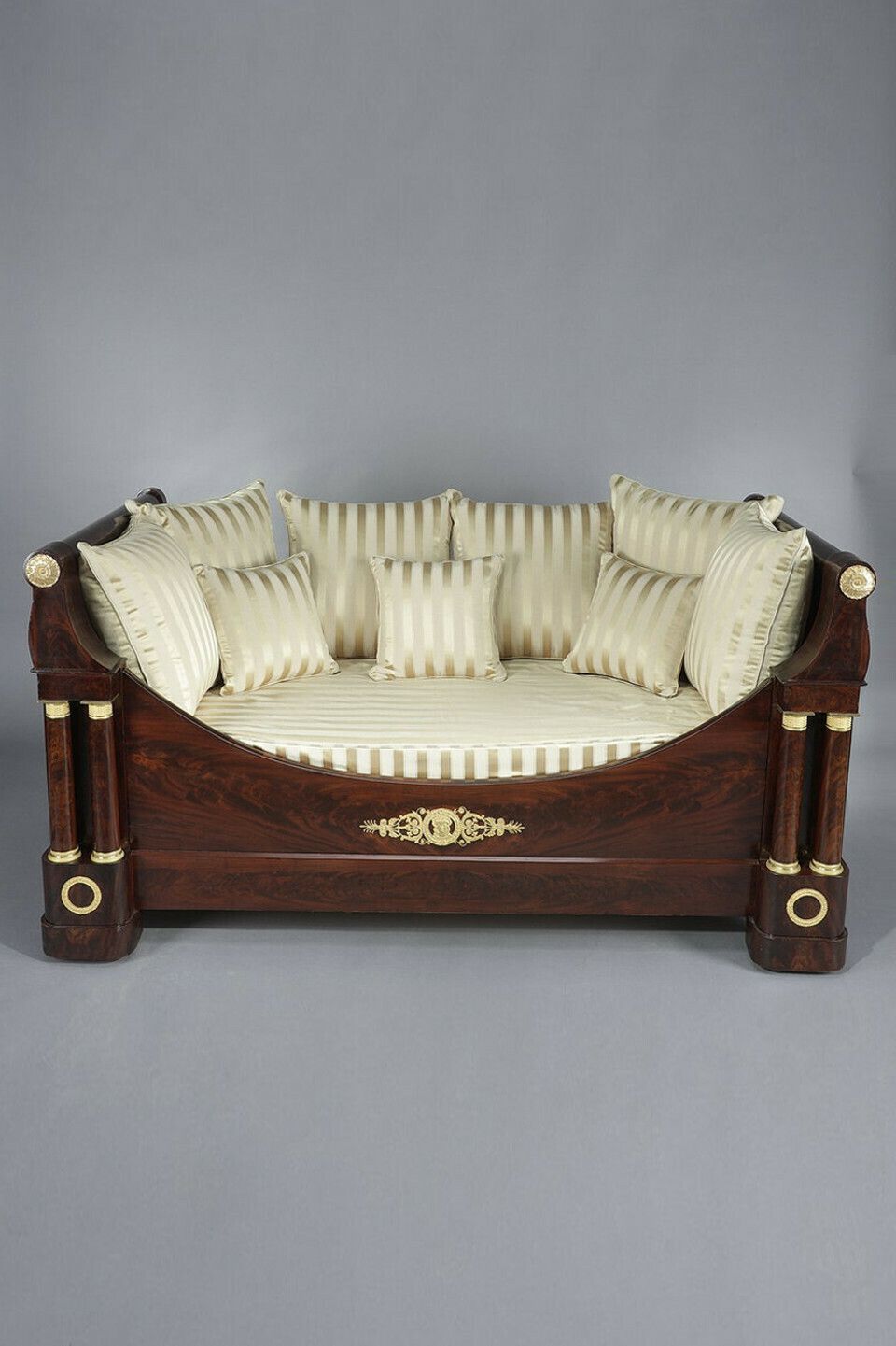 Restoration Period Mahogany And Gilt Bronze Sofa Bed, 19th Century photo furniture