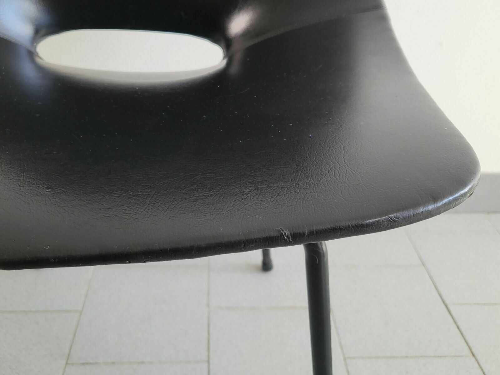 Pierre Guariche Barrel Chair For Steiner 1950 Vintage Black Leatherette photo Furniture