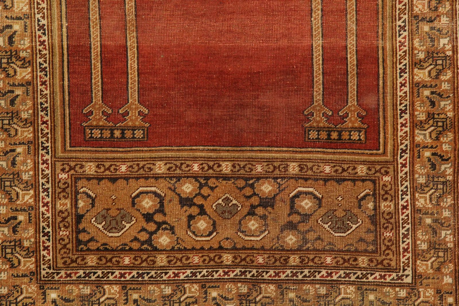 Red Antique Rugs, Traditional Carpet Turkish Rug, Mihrabi Living Room Rug photo for sale