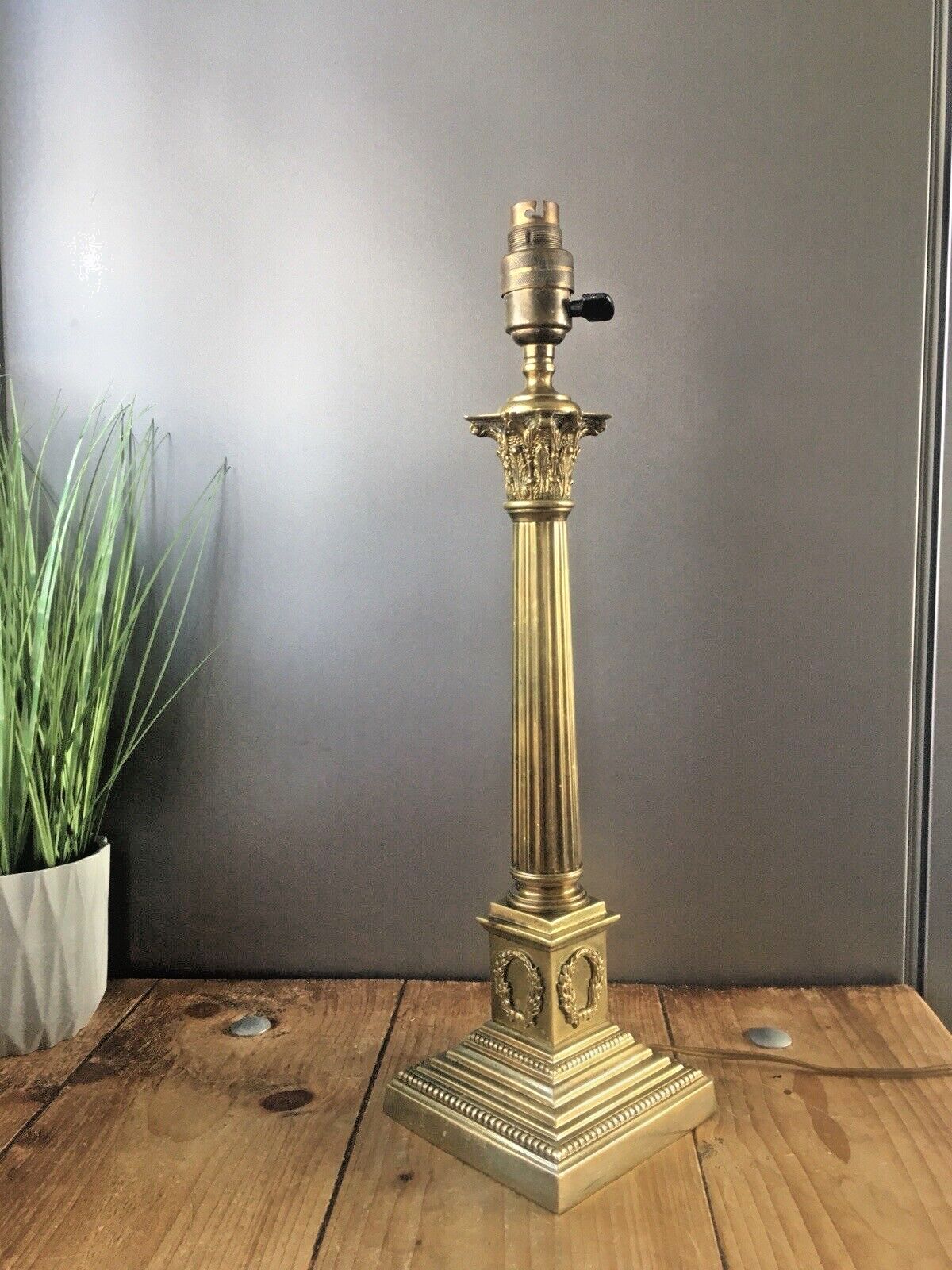 Large Antique 20s Corinthian Column Table Lamp Acanthus Leaf Grand Country House photo furniture