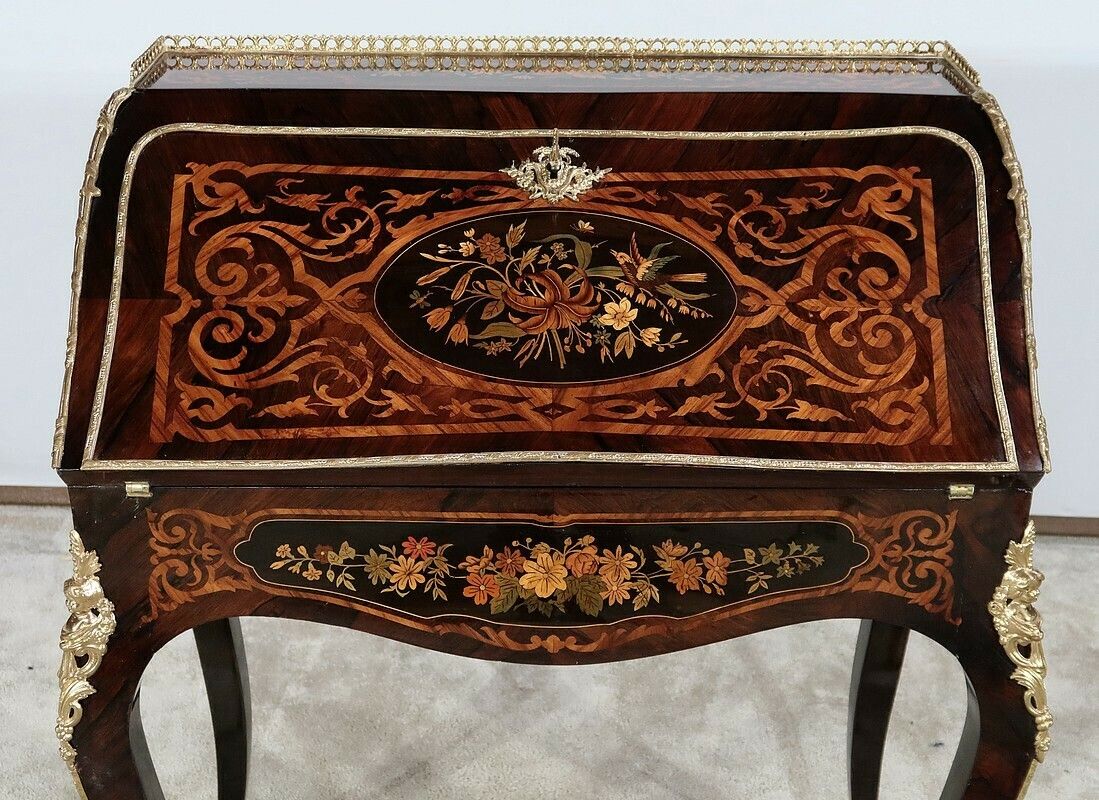 Desk In Precious Wood, Napoleon III Period, 19th Century photo vintage