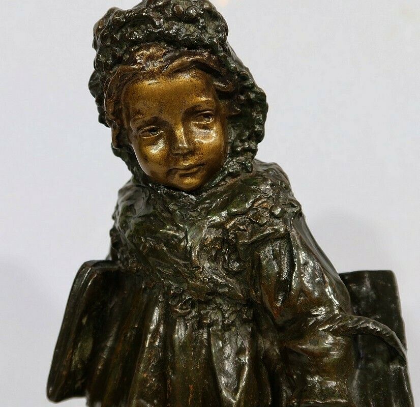 Bronze "The Schoolgirl", By J. Cardona, After Pascau   Early 20th Century photo vinterior