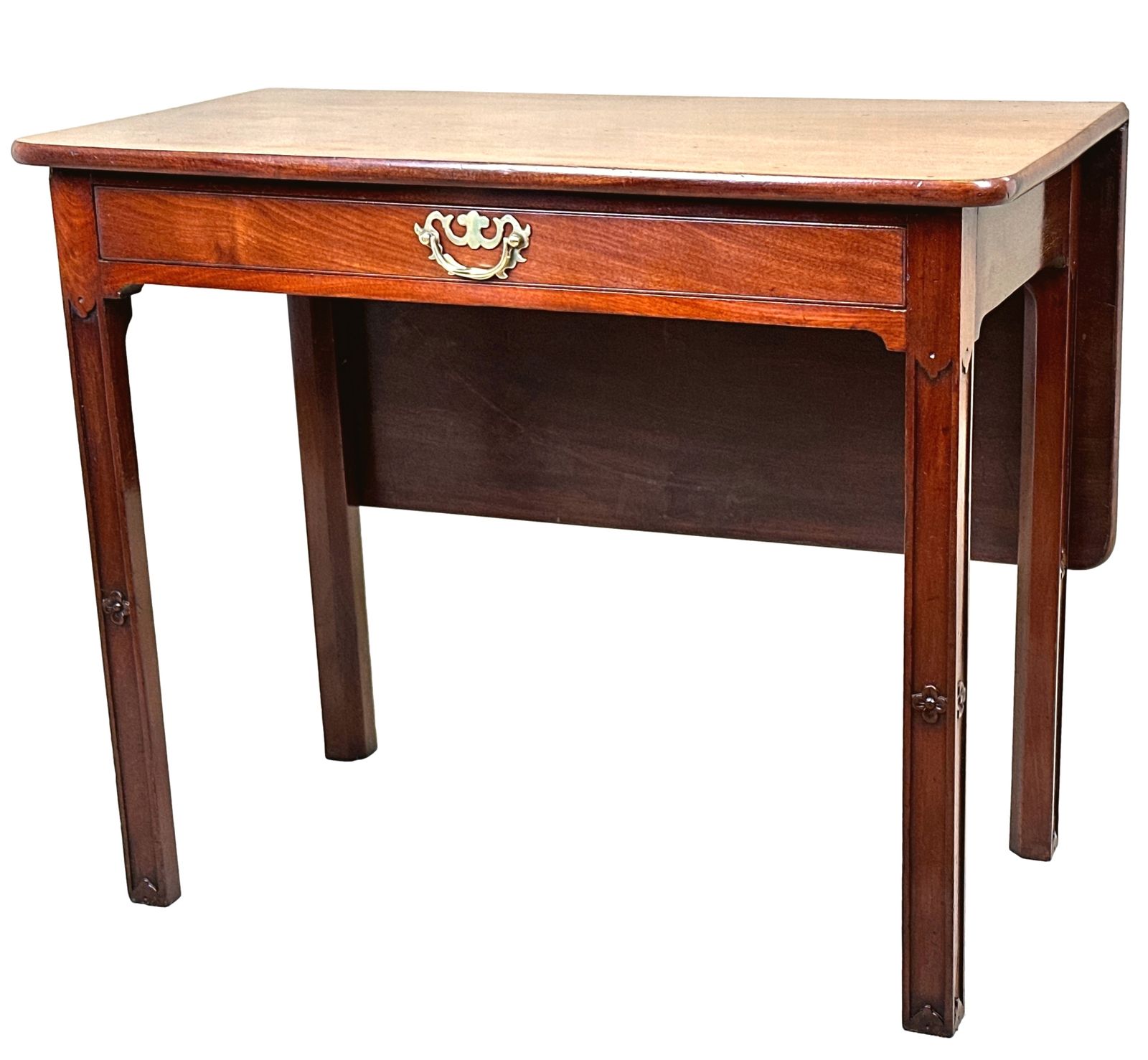 Georgian 18th Century Mahogany Drop Flap Side Table (England, Circa 1760)