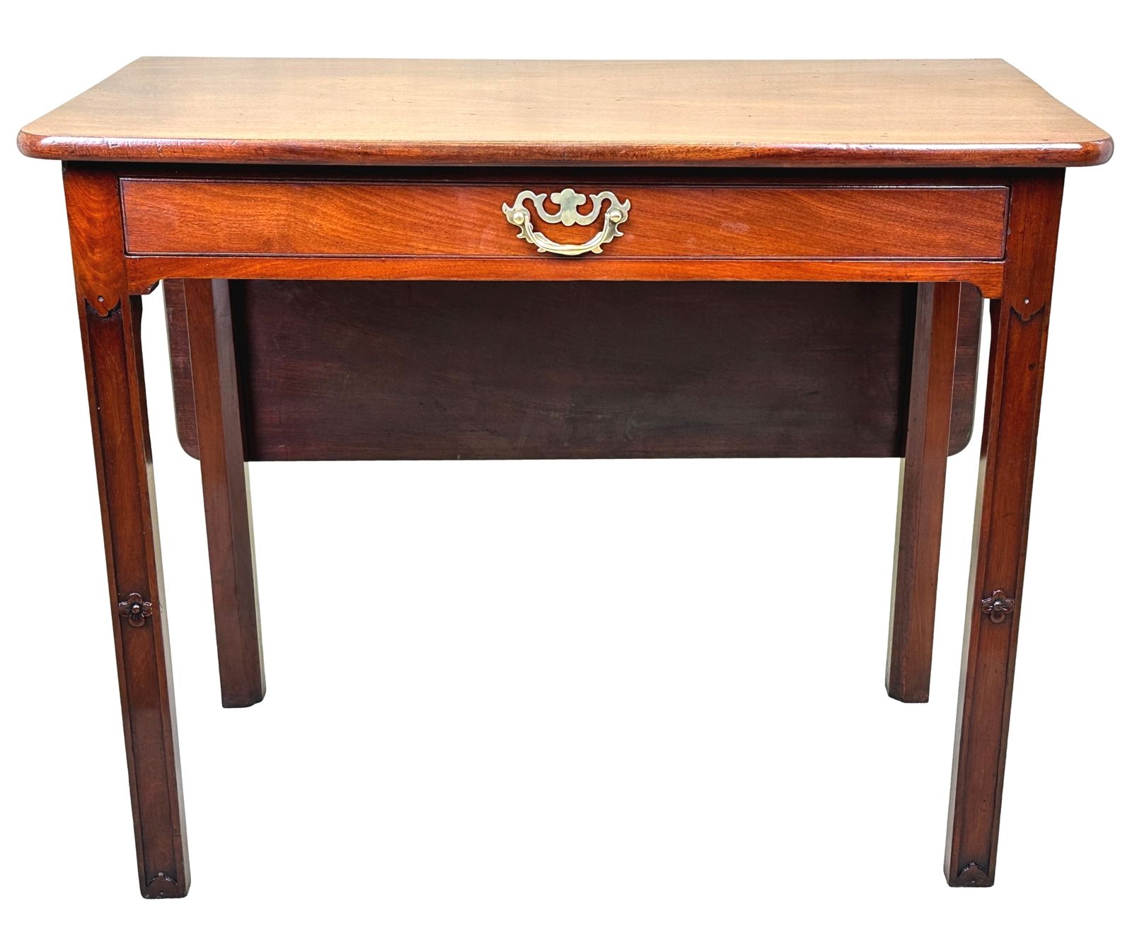 photo vinterior Georgian 18th Century Mahogany Drop Flap Side Table (England, Circa 1760)