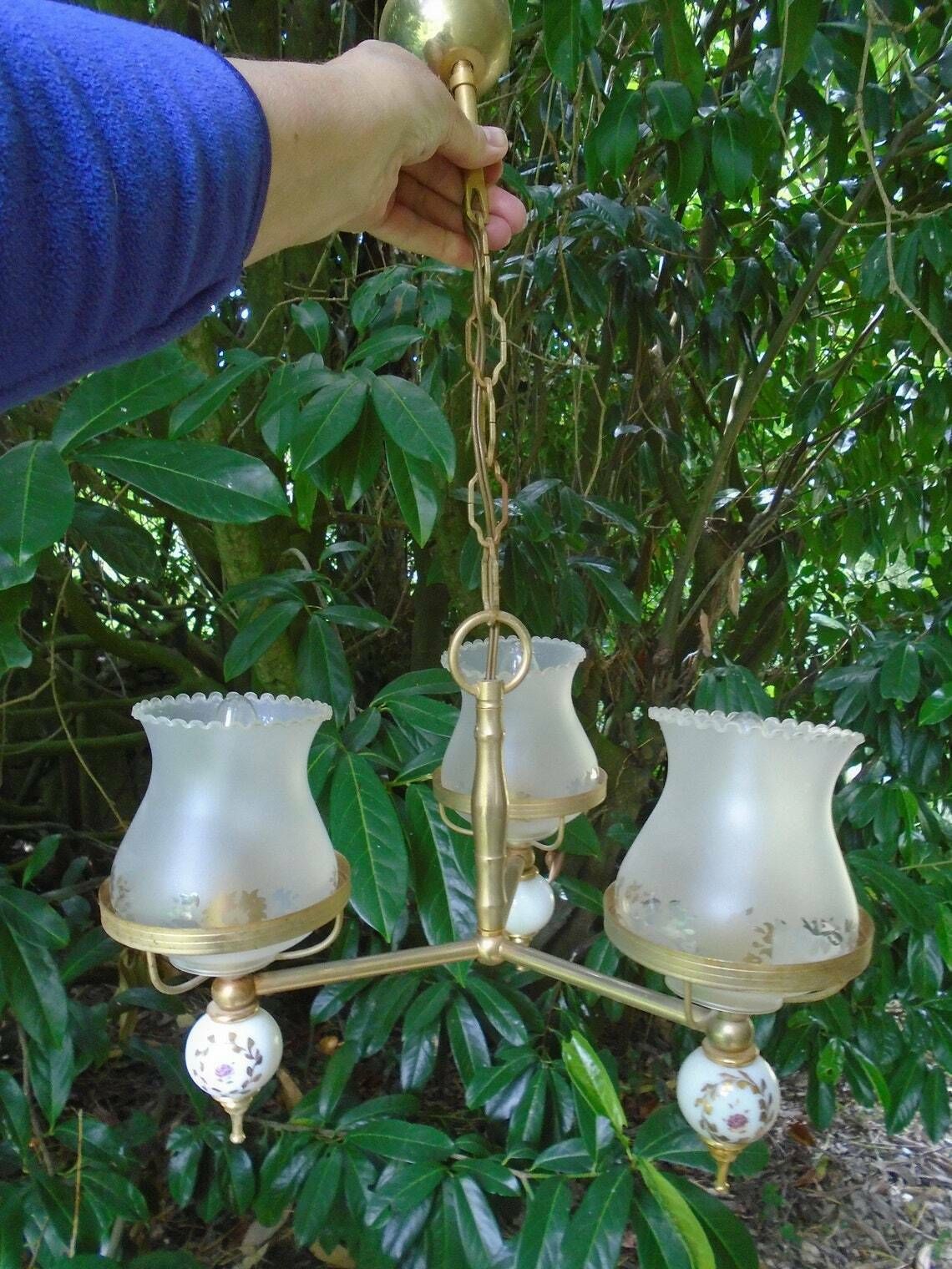 Vintage French Ceiling Light Fitting, Made Of Brass, Porcelain And Glass, 1950s photo vintage