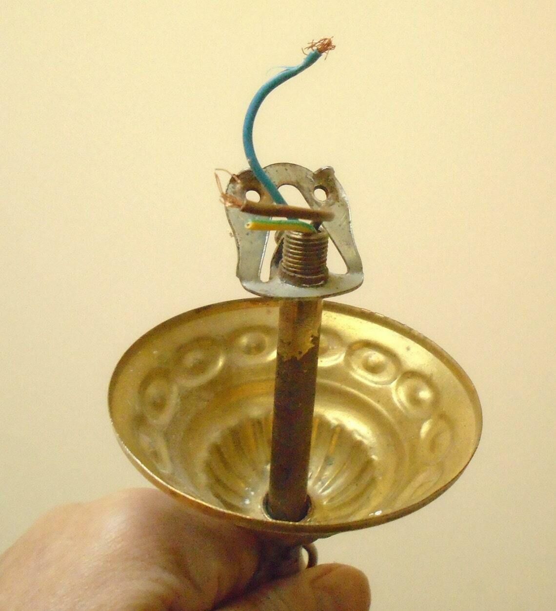 Lustre à suspension vintage en bronze et verre cristal, 3 bougies photo vintage