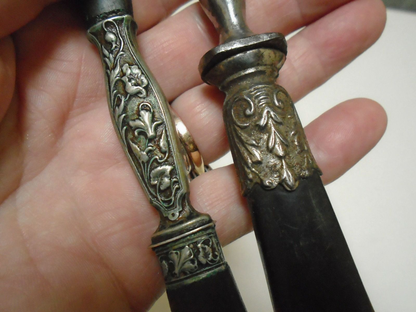 Antique French Serving Spoon And Fork, C.1920s, Salad Servers, Rococo Polished Horn And Silver Plated Metal, Serving Fork And Spoon photo vintage
