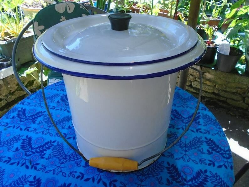 Vintage French Extra Large White Enamel Bucket  Churn With Lid 1950s Bathroom Nappy  Clothes Washing Bucket Large Milk Churn