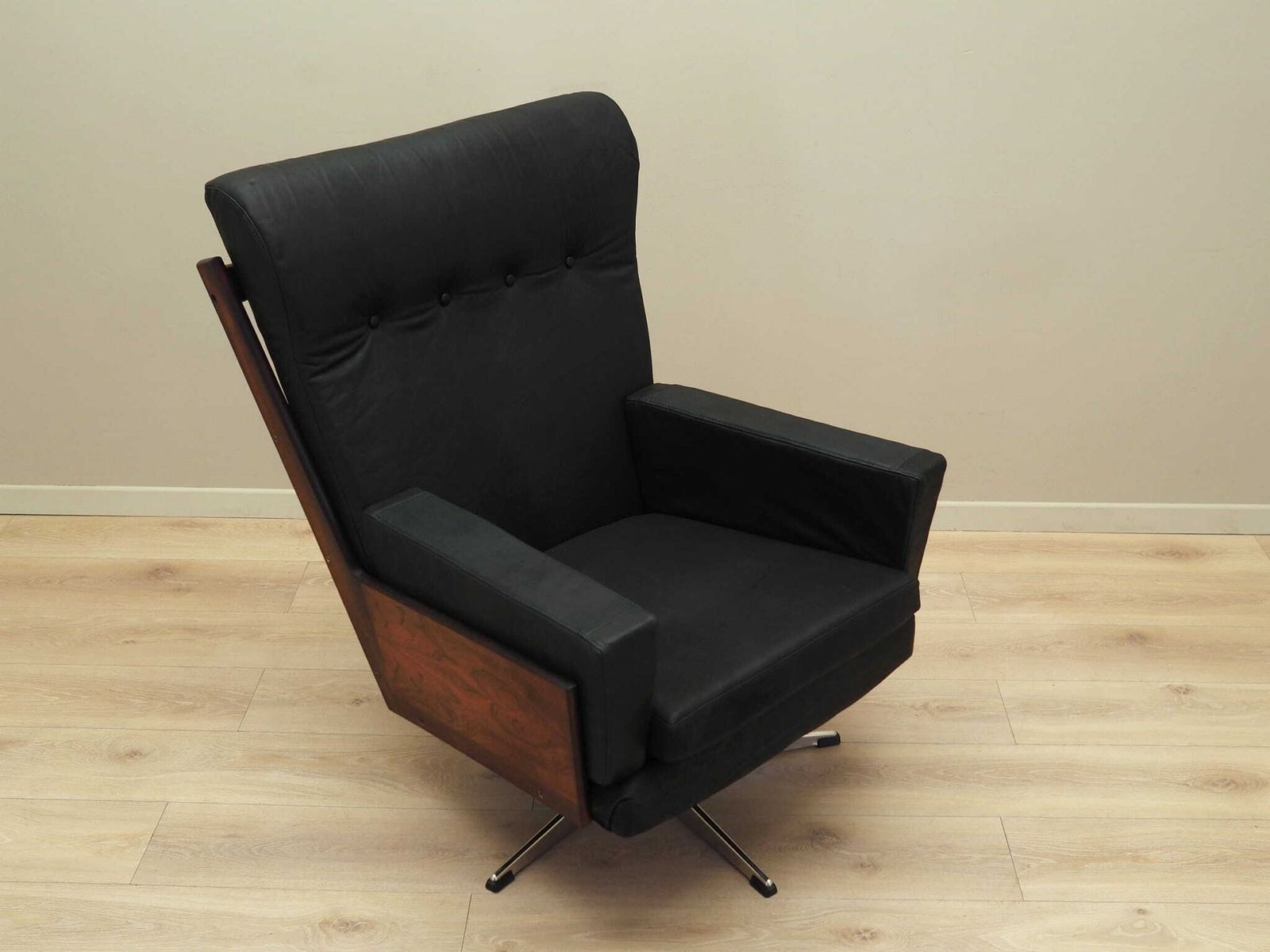 photo furniture Office Leather Armchair, Danish Design, 1970s, Production: Denmark