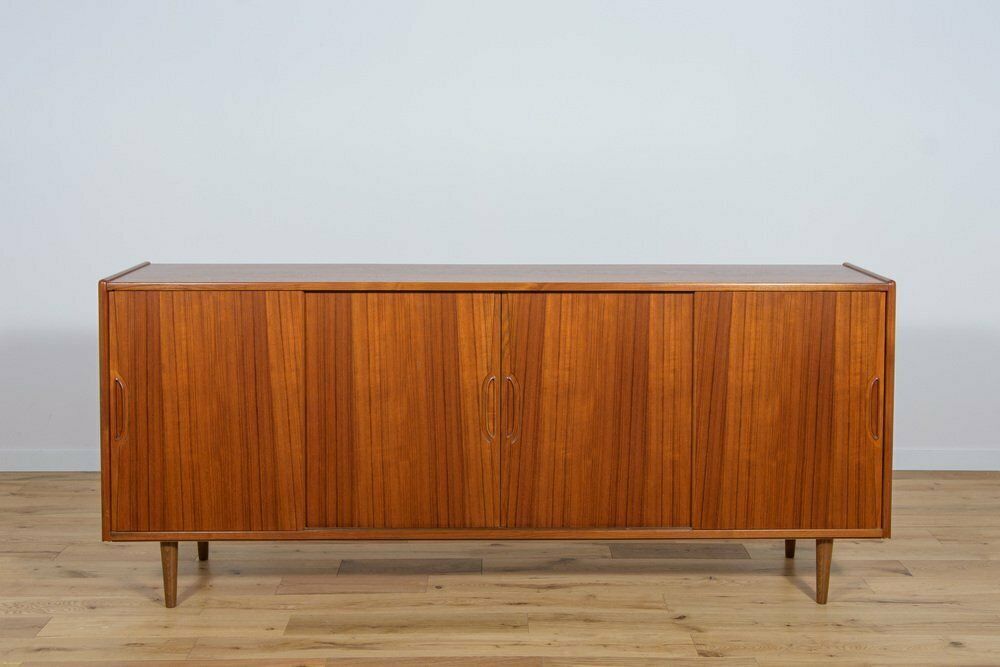 Mid Century Teak Sideboard By Borge Seindal For Westergaard Mobbel Forgip, 1960s photo Furniture