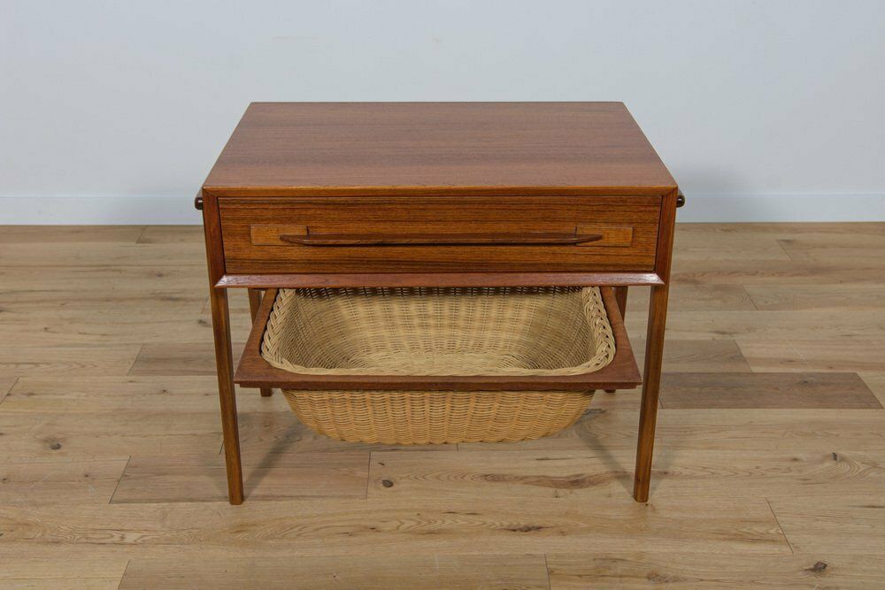 photo furniture Mid Century Danish Teak Console Table, 1970s