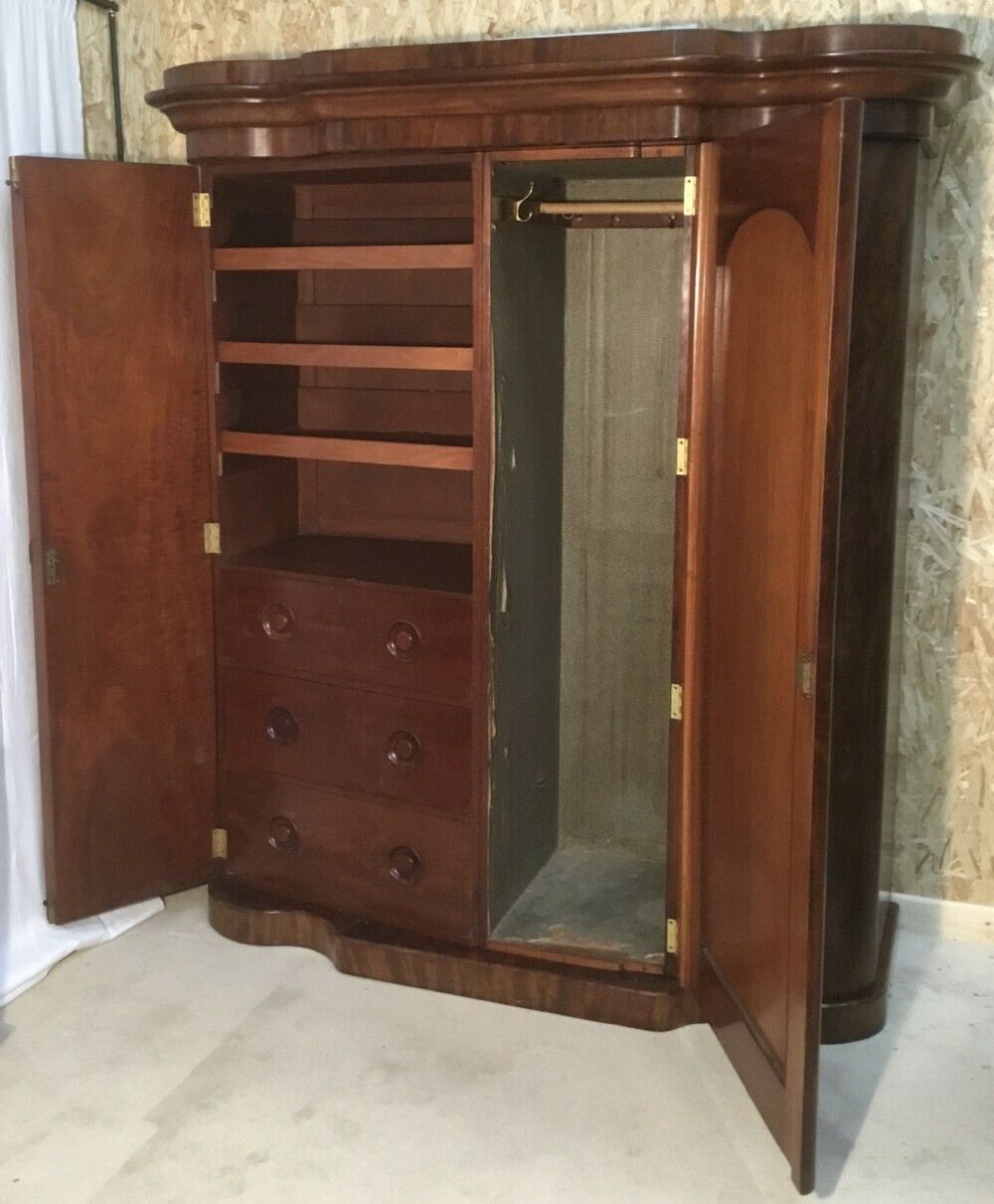 525.0 Fabulous Mid Victorian Compactum Wardrobe photo