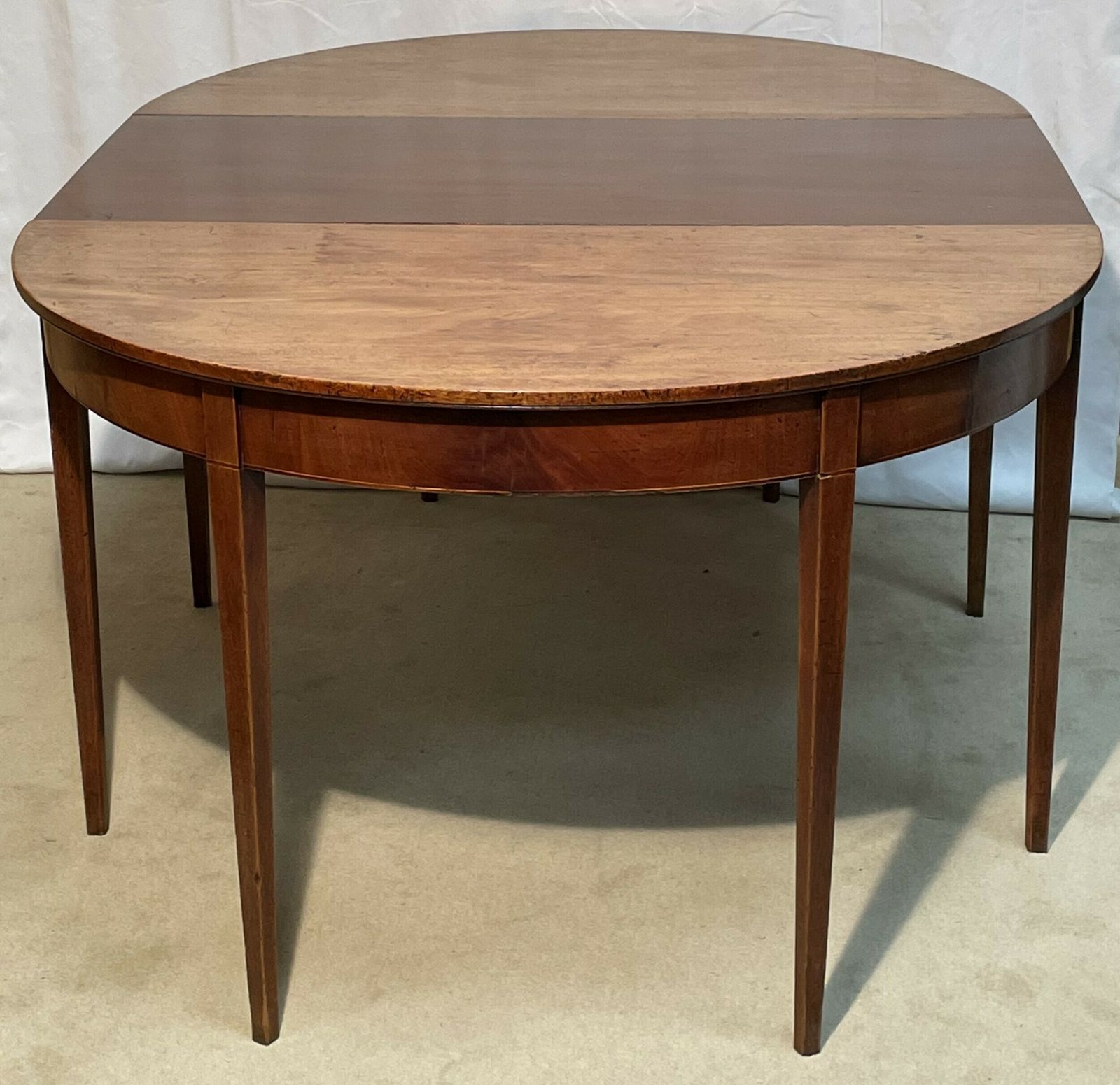 Georgian Dining Table (Demi Lune Ends)
